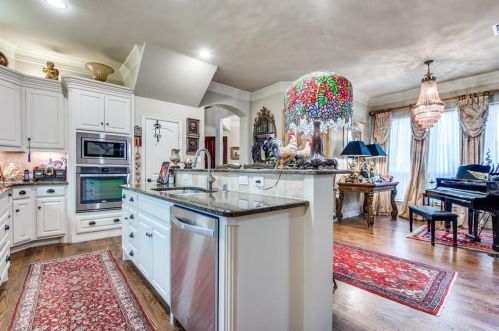 2119 Hl, Irving TX 75038-6296 exterior