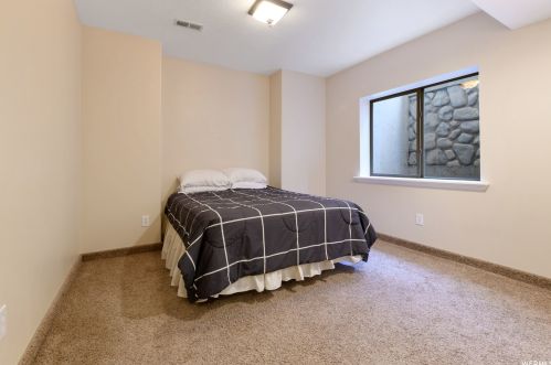 638 75, Lindon UT 84042-1336 exterior