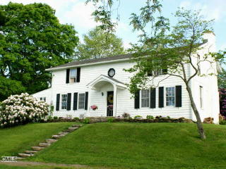 215 Stoddard Rd, Morris, CT 06758-1116