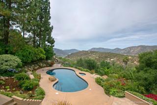 1665 Skyhawk Rd, Escondido, CA 92029-7255