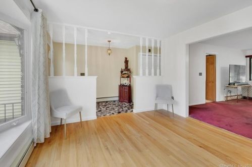 20 Ridge Rd, Southington, CT 06489-2437
