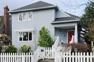 1425 41st Ave, Seattle, WA 98112-3803