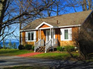 5 Cleland, Alburgh VT  05440-4100 exterior