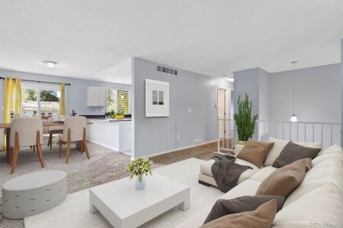 18985 Mercer Dr, Denver CO  80013-3672 exterior