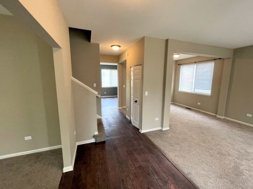 2788 Avalon Ln, Boulder Hill, IL 60538-5069
