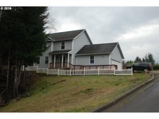 123 Providence Dr, Winchester Bay, OR 97467-1778
