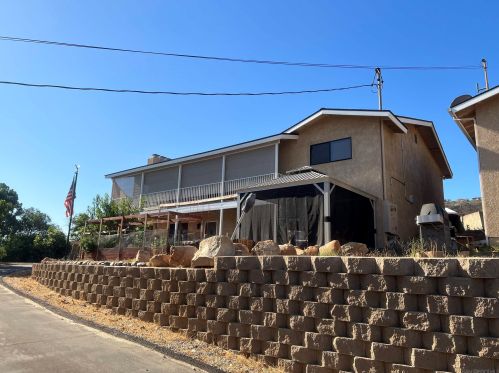 8952-54 Westhill Rd, Lakeside, CA 92040-3617