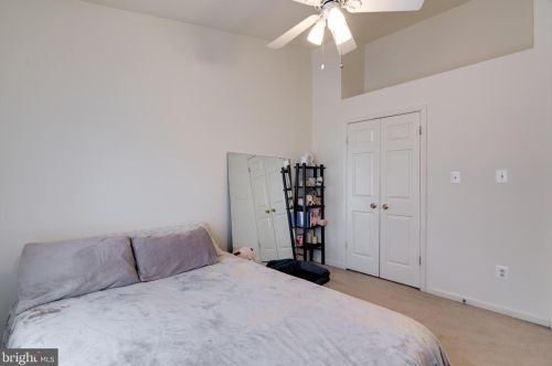 8725 Stone Hill Pl, Springfield VA  22153-1718 exterior