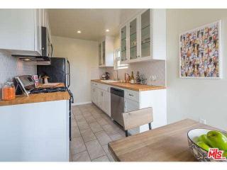 5211 Packard St, Los Angeles CA  90019-2824 exterior