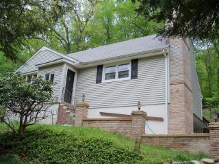 80 Forest Rd, Andover, NJ 07821-2232