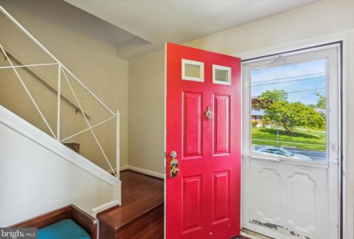 10724 Tenbrook Dr, Silver Spring MD  20901-1033 exterior