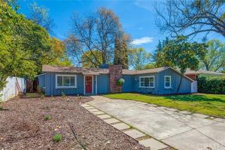 1389 Huggins Ave, Chico, CA 95926-2914