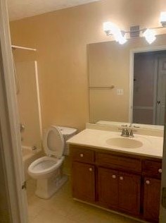 1627 Spaniel Ct, Conyers GA  30094-4071 exterior