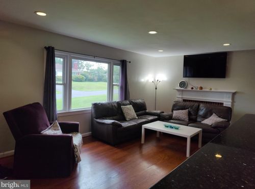 908 Tanley Rd, Silver Spring MD  20904-2152 exterior