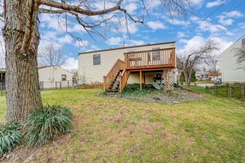 496 Bessinger Dr, Cincinnati OH 45240 exterior