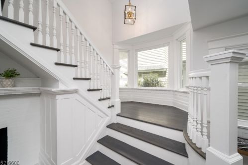 54 Elm St, Montclair NJ  07042-3234 exterior