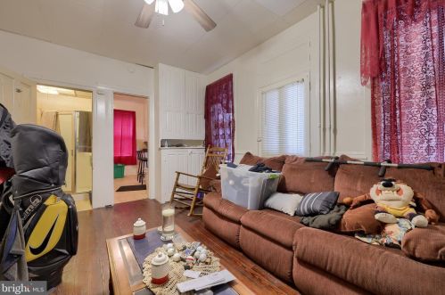 715 Philadelphia St, York, PA 17401-3342