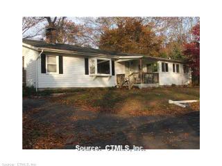 116 Edgewood Rd, Niantic, CT 06357-1614