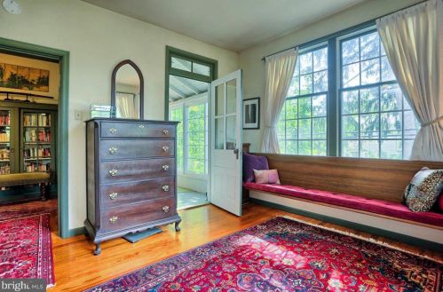 263 Walnut St, Carlisle PA  17013-3735 exterior