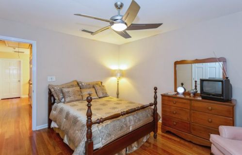 1653 Executive Park Ln, Atlanta GA  30329-3129 exterior