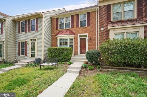 8511 Chapman Oak Ct, Springfield, VA 22153-3572