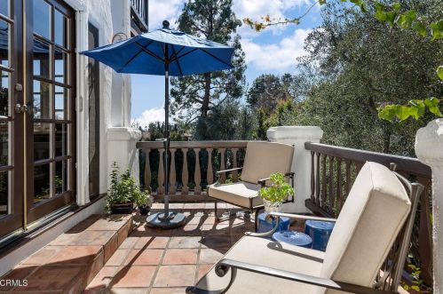 1408 Cordova Ave, Glendale CA  91207-1532 exterior