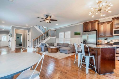 102 Hogue St, Atlanta GA  30312-1622 exterior