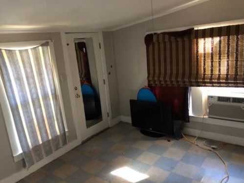 509 Allen St, Austin TX  78702-4953 exterior