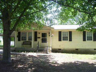 1420 Clarkson Ave, Newberry, SC 29108-3920