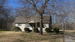 110 Clark Ln, Tullahoma, TN 37388-5515