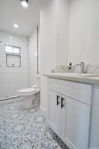 109 Wright St, Santa Ana CA 92701-4342 exterior