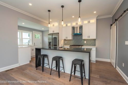 22 High St, Tinton Falls NJ  07724-3451 exterior