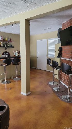 8324 California Ave, Riverside CA  92504-2802 exterior