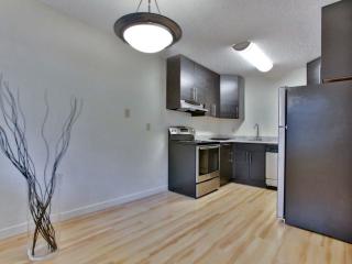345 162nd Ave, Portland OR  97233-3807 exterior