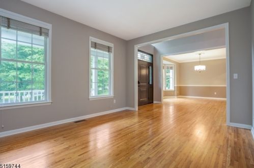 14 Forest Ridge Dr, Hackettstown NJ  07840-4846 exterior