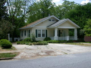 407 North St, Greenwood, SC 29649-3149