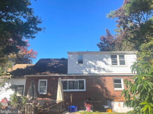 1570 Philadelphia St, York, PA 17403-1235