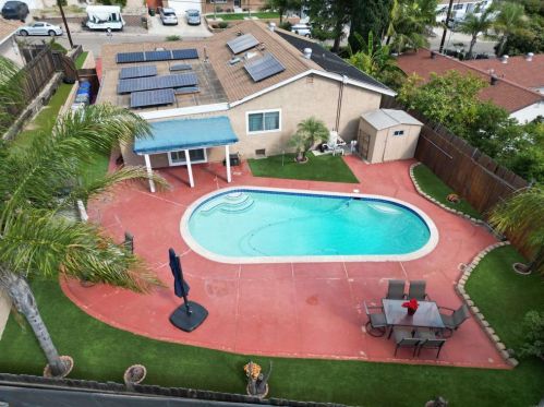 6925 Daventry St, Lemon Grove, CA 91945-3428