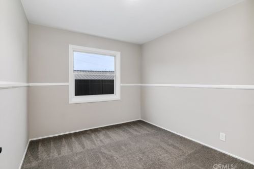 2949 Bridgeport Ave, Anaheim CA  92804-2049 exterior