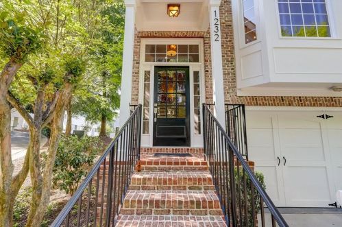 1232 Brickton Dr, Atlanta, GA 30318-2946
