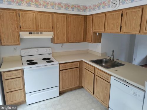 4229 Thistlewood Ter, Burtonsville, MD 20866-1147