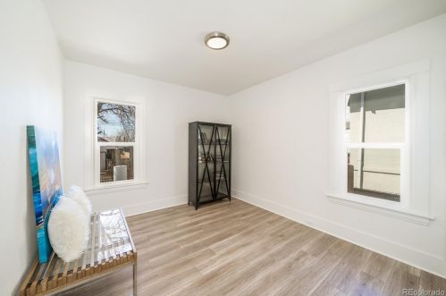 3215 York St, Denver CO  80205-4164 exterior