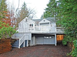 8809 3rd Ave, Everett, WA 98208-1905