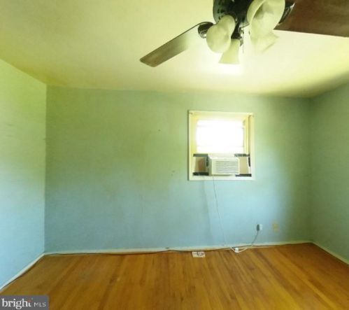 12021 Valleywood Dr, Silver Spring MD 20902-2236 exterior