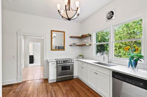 1463 Desoto Ave, Atlanta GA  30310-4338 exterior