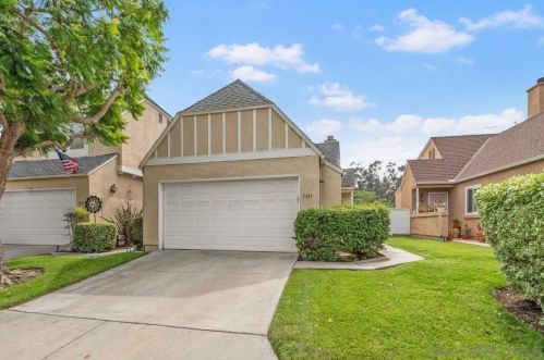 2589 Regent Rd, Carlsbad, CA 92010-6409