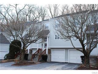 307 Foxboro Dr, Norwalk, CT 06851-1148