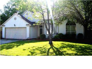 206 Saint Awdry St, Summerville, SC 29485-4074