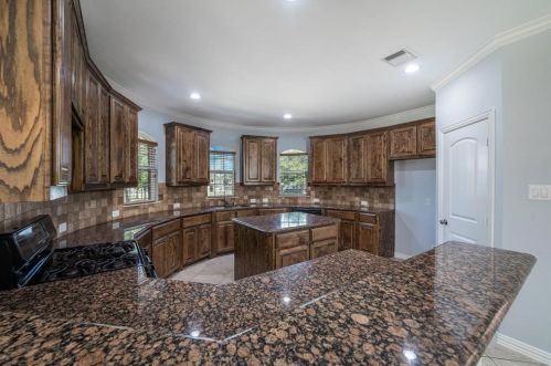 1004 Alyssa Ln, Carrollton TX  75006-1535 exterior