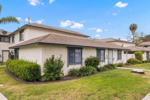 4171 Tiberon Dr, Oceanside, CA 92056-4756